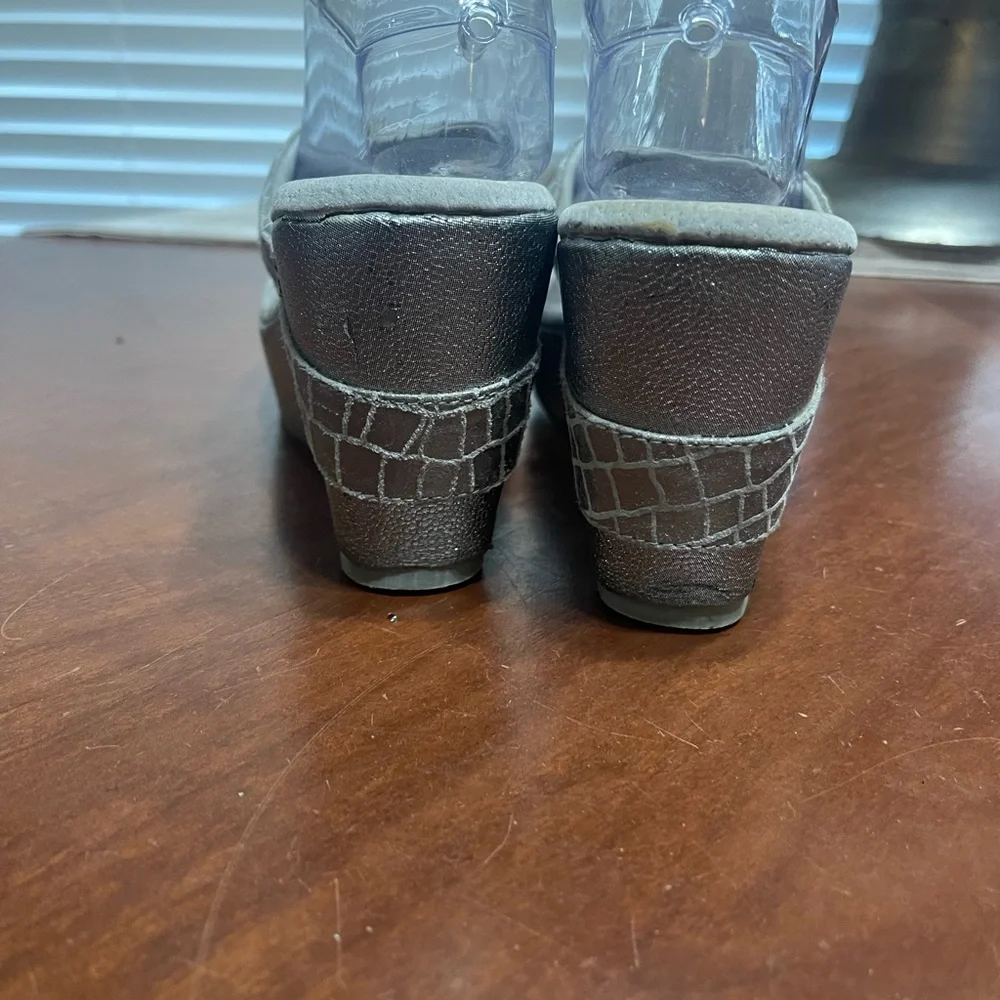 Volatile Sandals flip flops platform - Picture 5 of 11